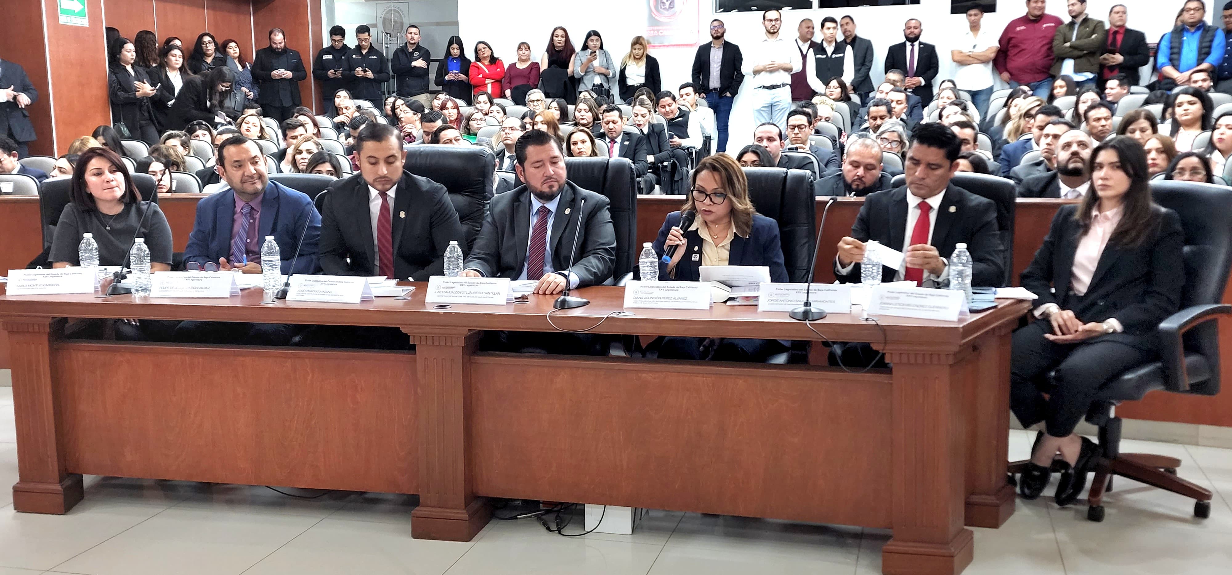 PRESENTA SISTEMA DIF BAJA CALIFORNIA RESULTADOS ANTE DIPUTADOS EN EL MARCO DE LA GLOSA DEL TERCER INFORME DE LA GOBERNADORA MARINA DEL PILAR AVILA OLMEDA