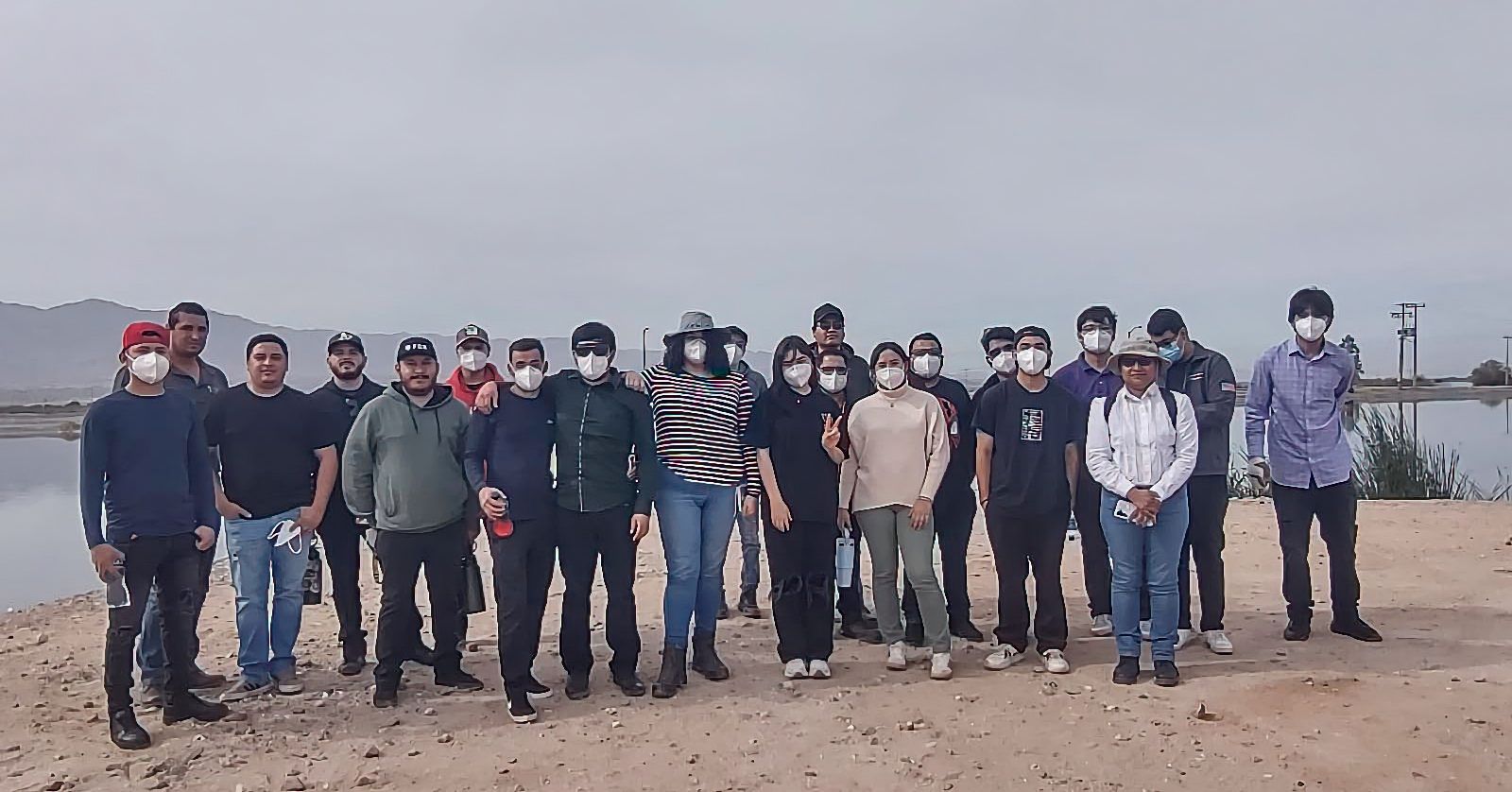 ESTUDIANTES DE INGENIERÍA VISITAN LA PLANTA DE TRATAMIENTO LAS ARENITAS PARA IMPULSAR SU FORMACIÓN EN SUSTENTABILIDAD Y ENERGÍA