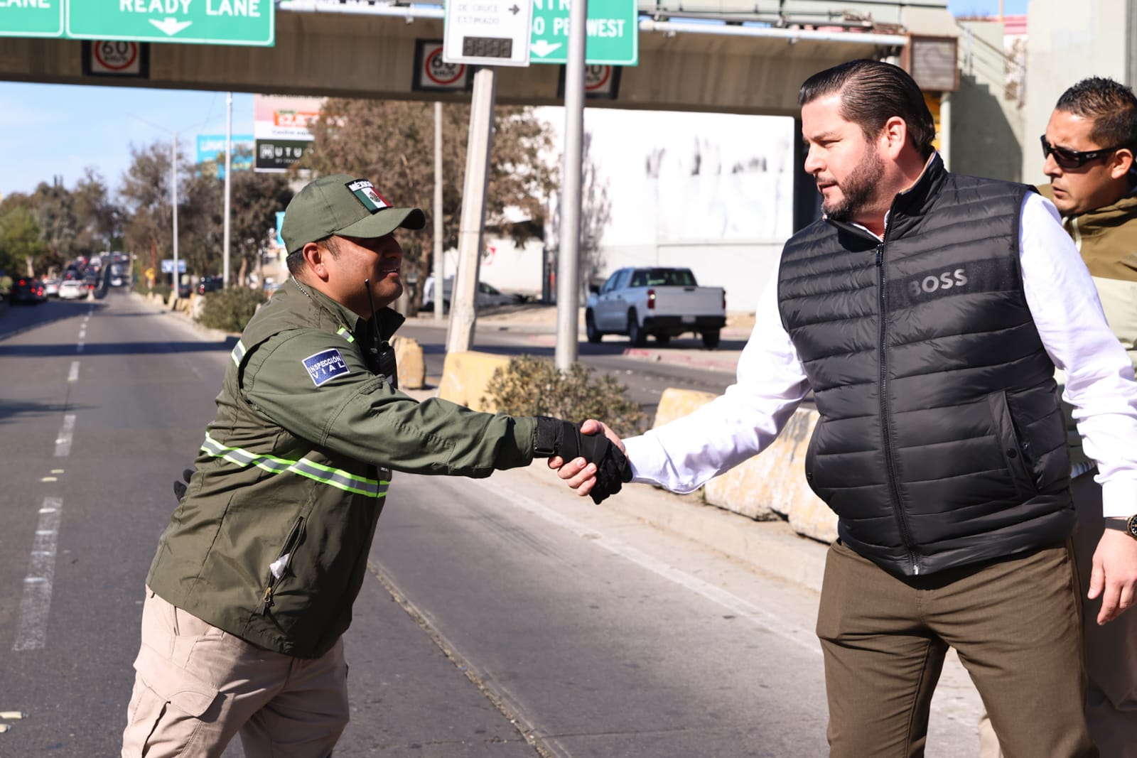 Anuncia presidente municipal Ismael Burgueño retiro de auxiliares viales en carriles de Ready Lane