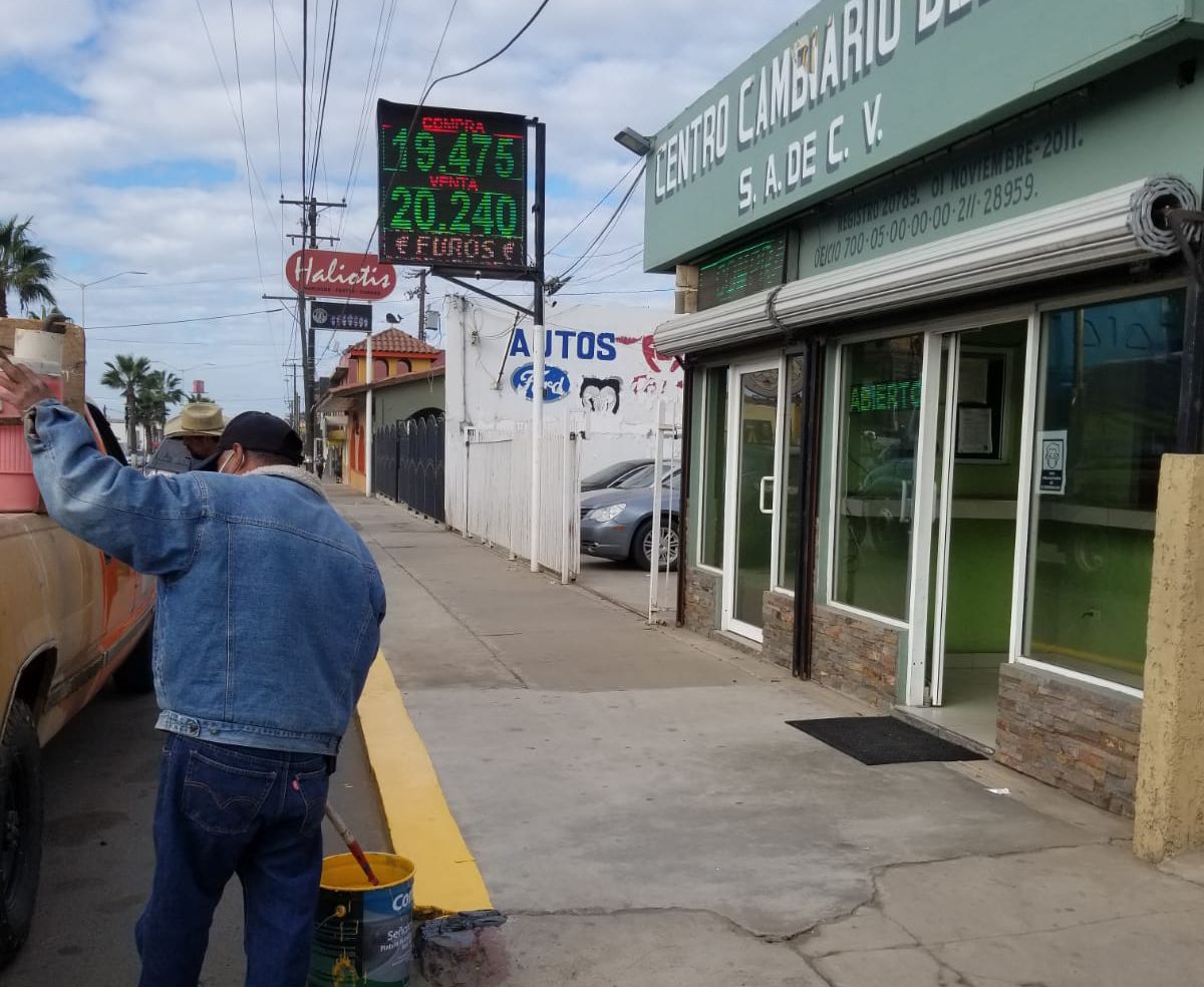 Llama Gobierno de Ensenada a revalidar permisos de estacionamientos exclusivos